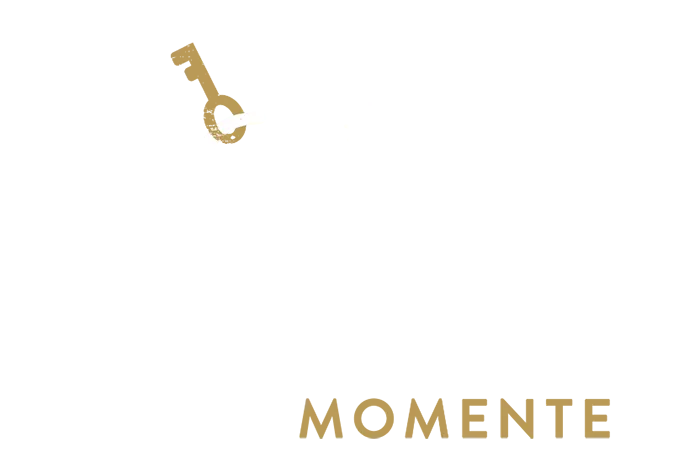 Auszeit Logo mit Katze und Schlüssel in weiß/transparent